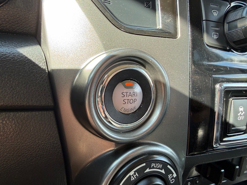 2018 Nissan Titan Image 27