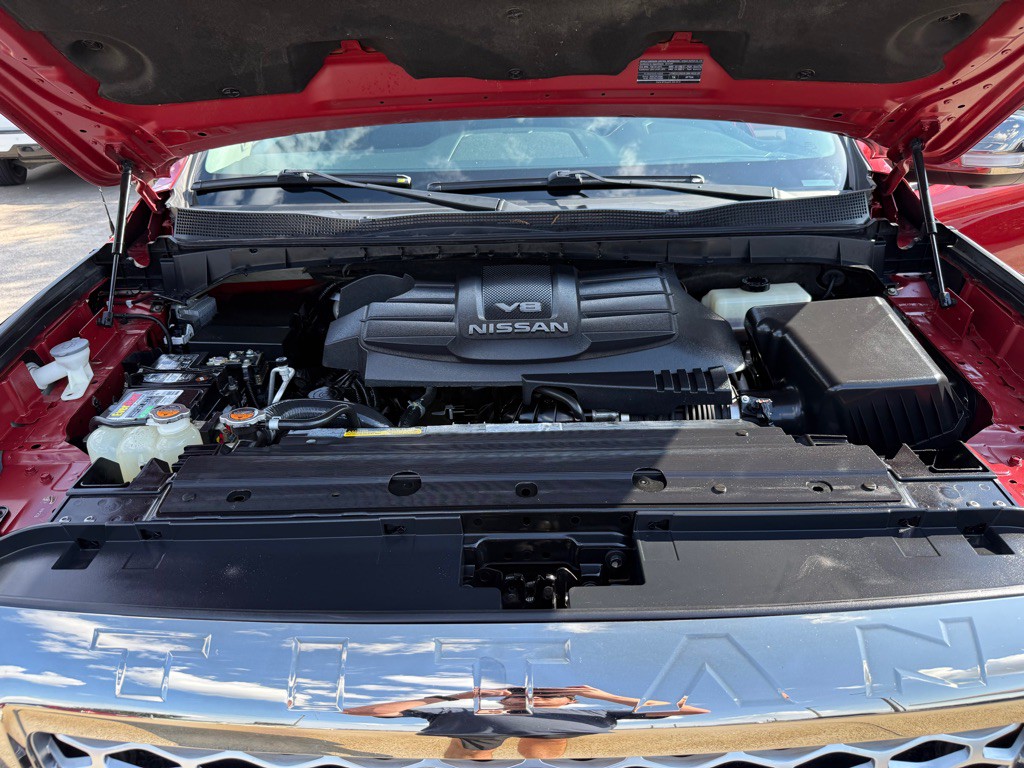 2018 Nissan Titan Image 33