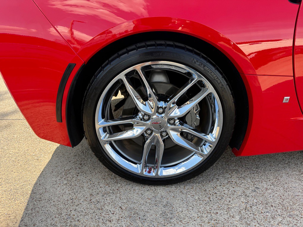 2018 Chevrolet Corvette Image 12