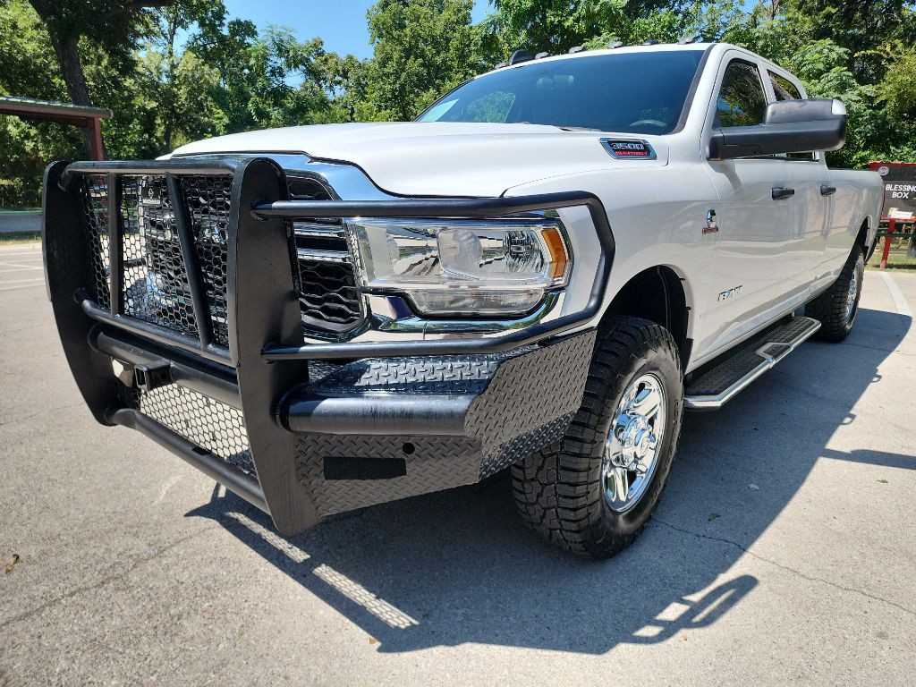 2021 RAM 3500 Image 4