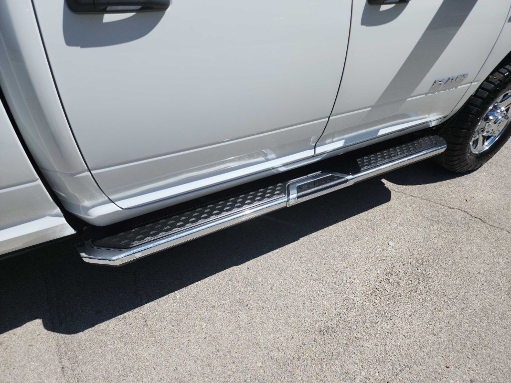 2021 RAM 3500 Image 15