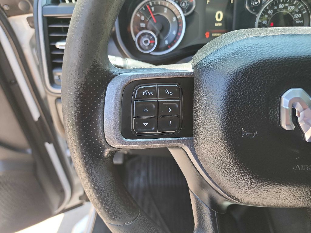 2021 RAM 3500 Image 24