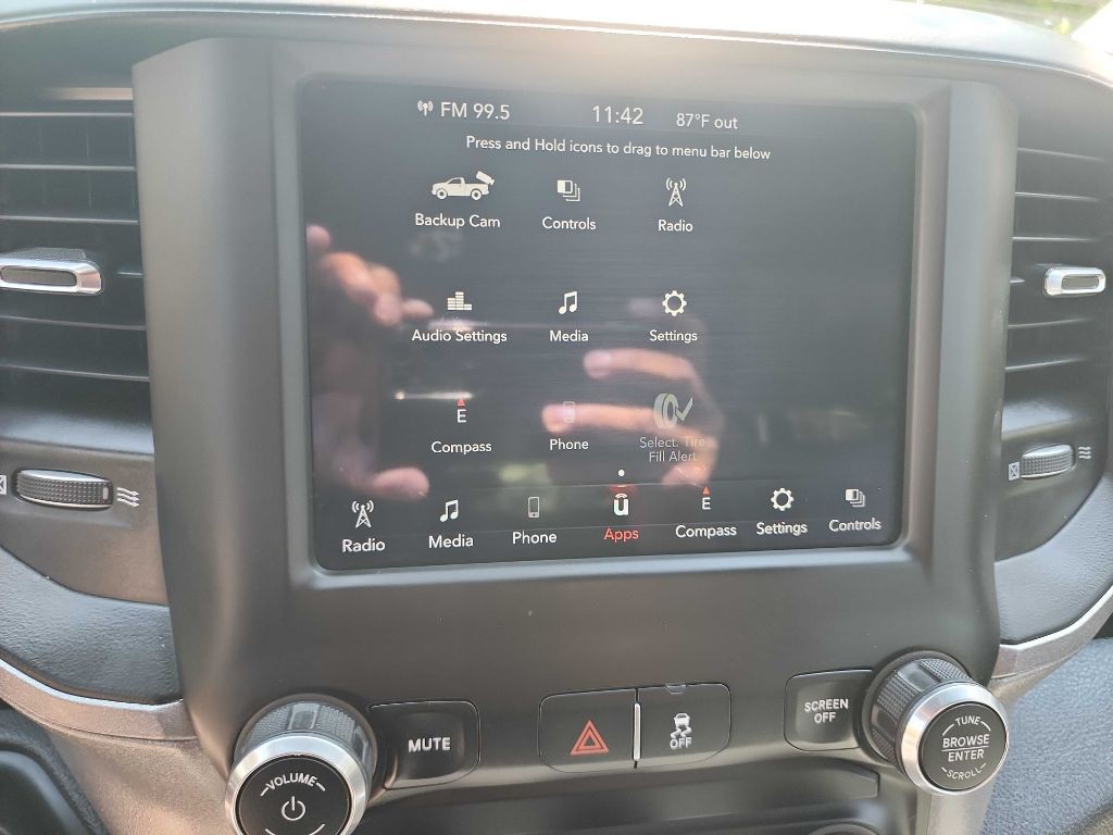 2021 RAM 3500 Image 27