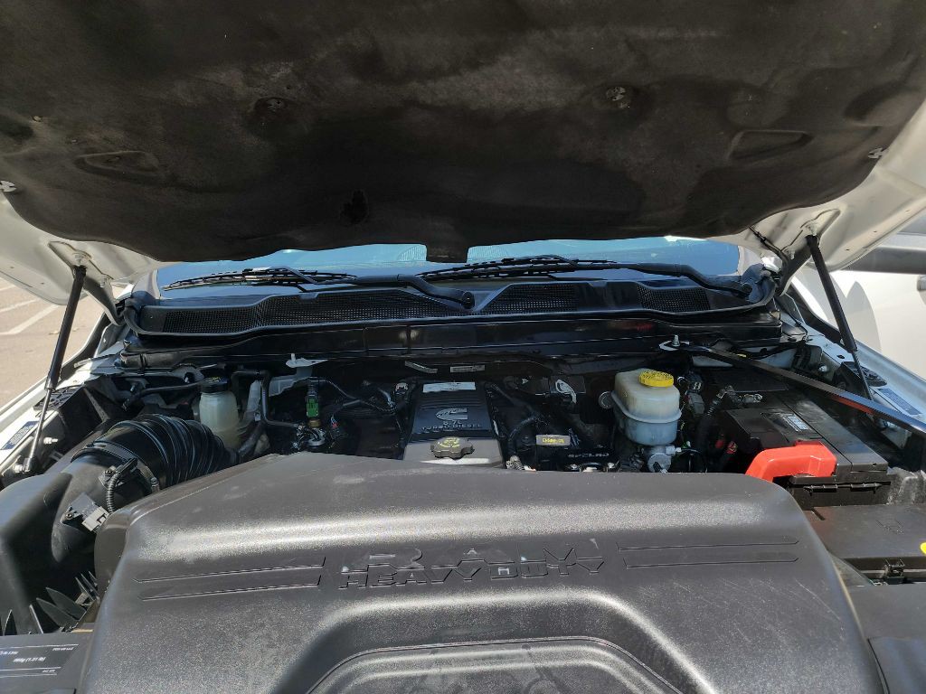 2021 RAM 3500 Image 42