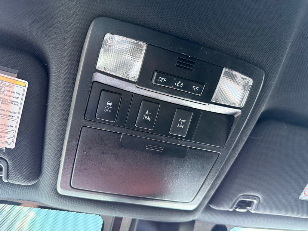 2018 Toyota Tacoma Image 28