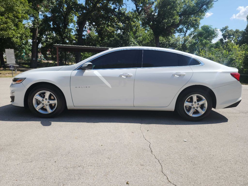 2024 Chevrolet Malibu Image 4