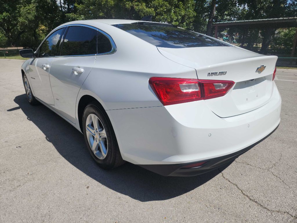 2024 Chevrolet Malibu Image 5
