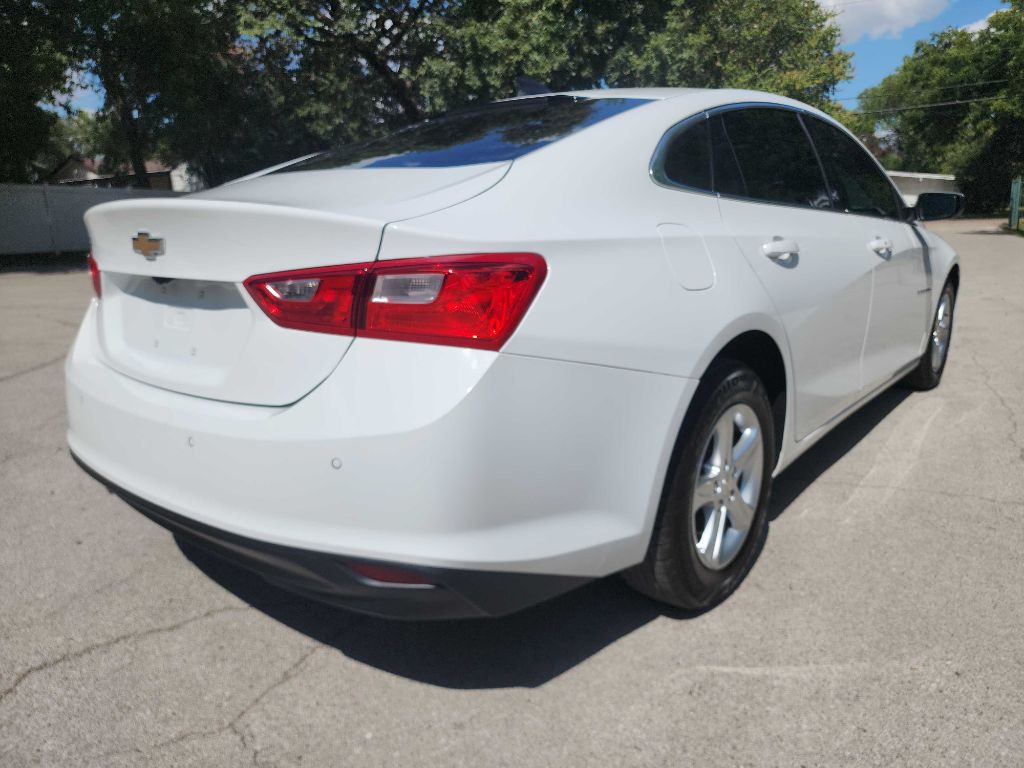 2024 Chevrolet Malibu Image 7