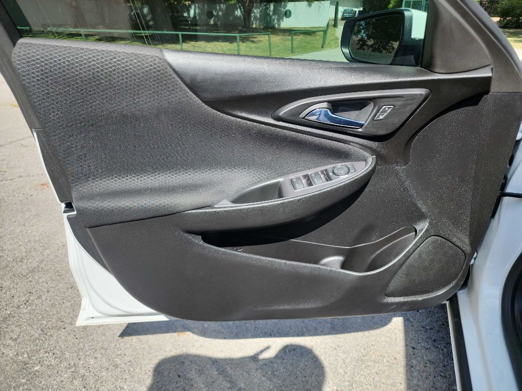2024 Chevrolet Malibu Image 10