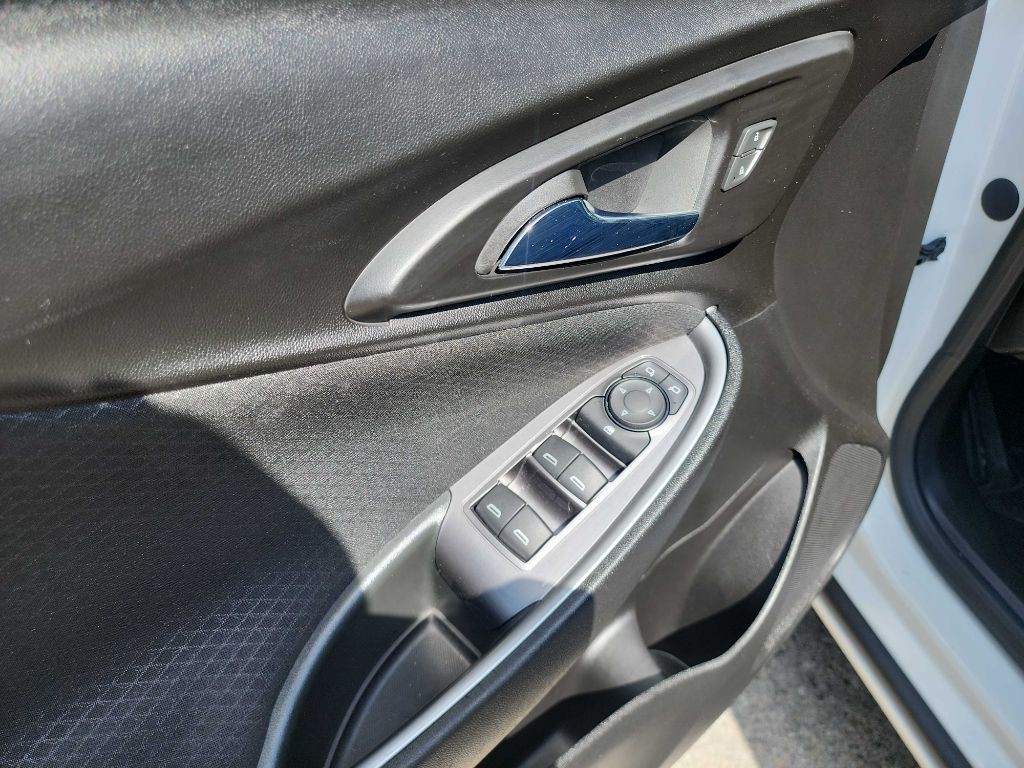 2024 Chevrolet Malibu Image 11