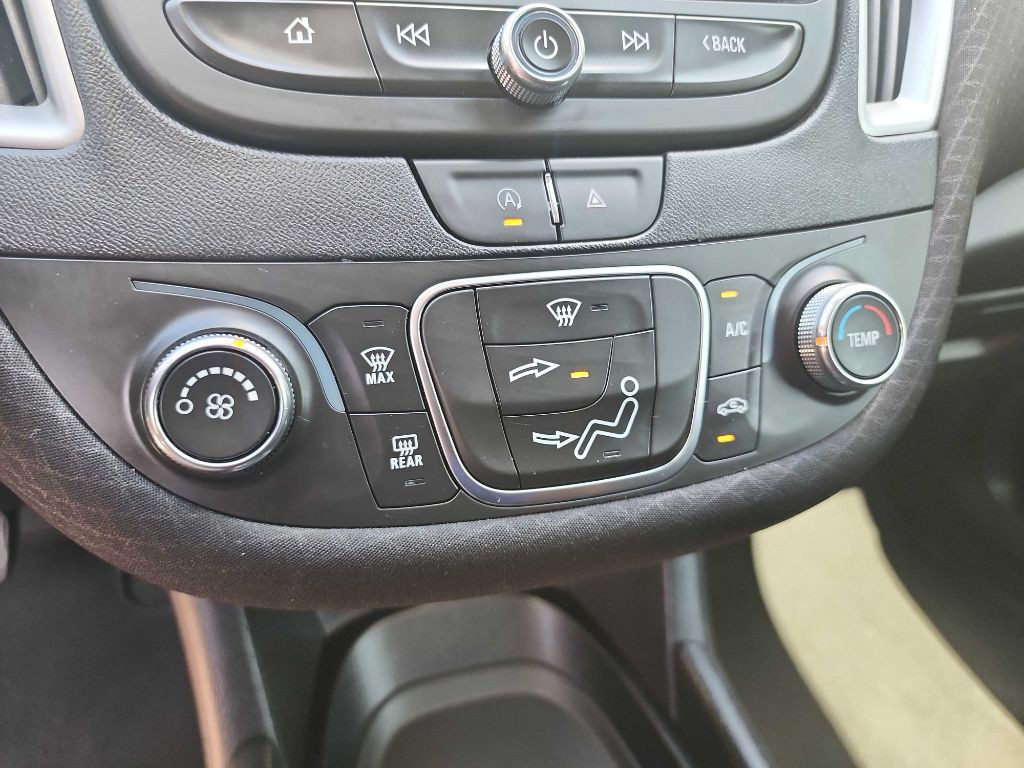 2024 Chevrolet Malibu Image 20