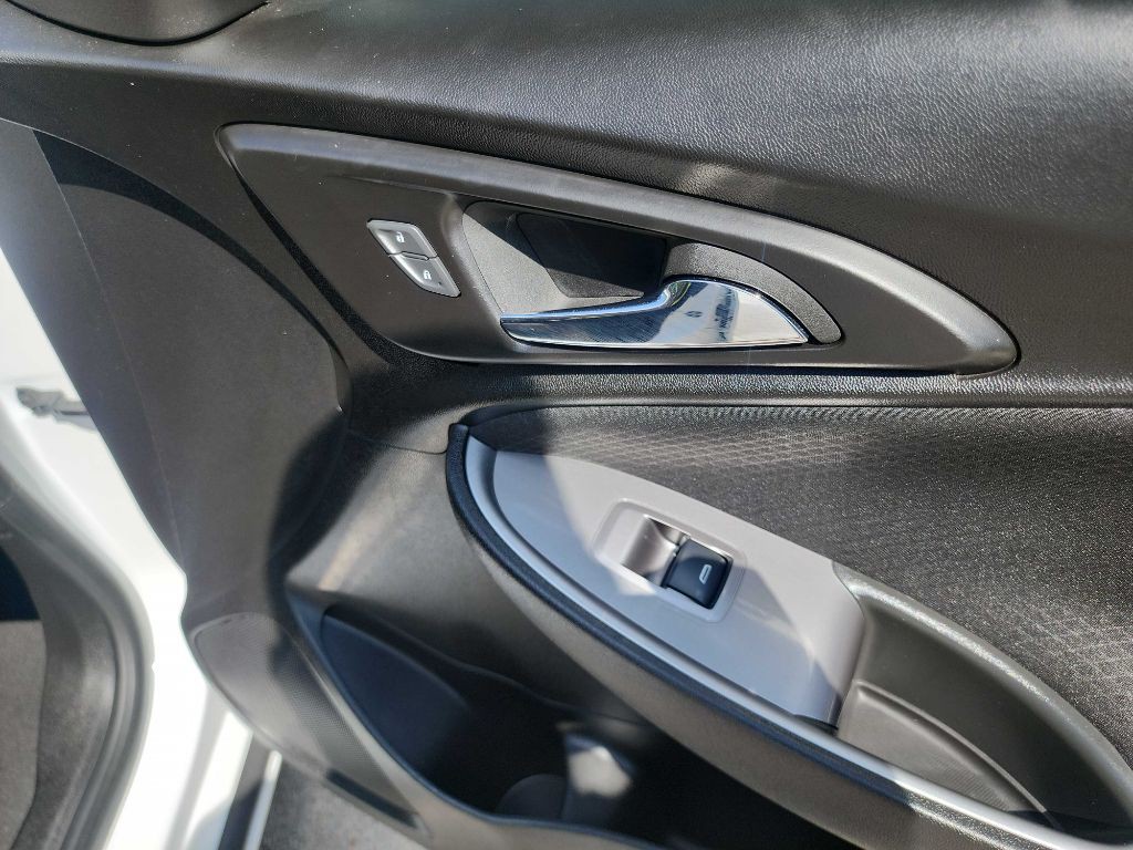 2024 Chevrolet Malibu Image 30