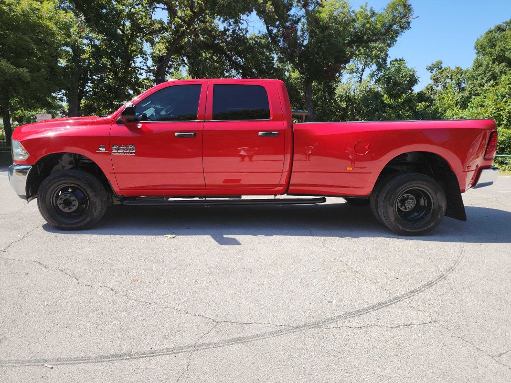 2018 RAM 3500 Image 5