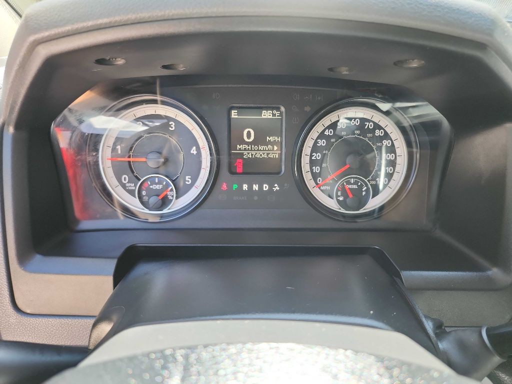 2018 RAM 3500 Image 22