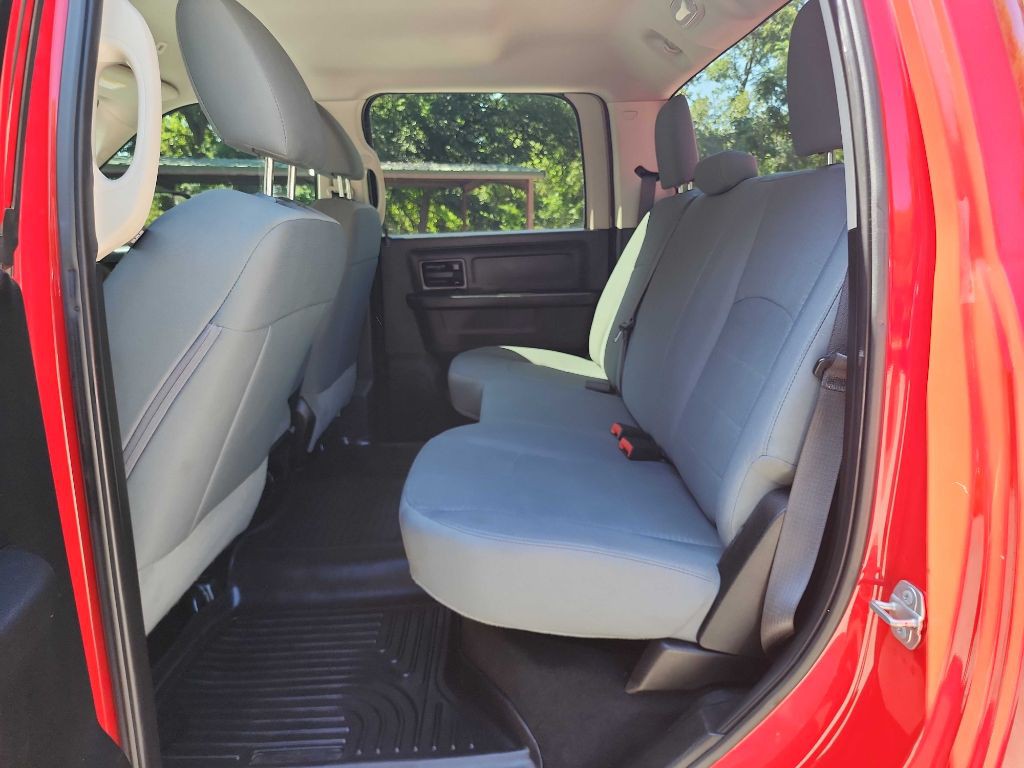 2018 RAM 3500 Image 31