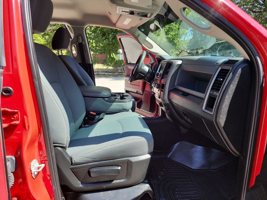 2018 RAM 3500 Image 39