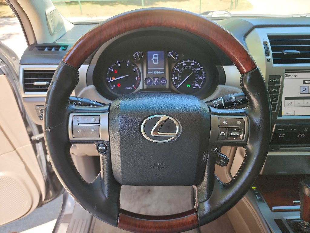 2013 Lexus GX Image 15