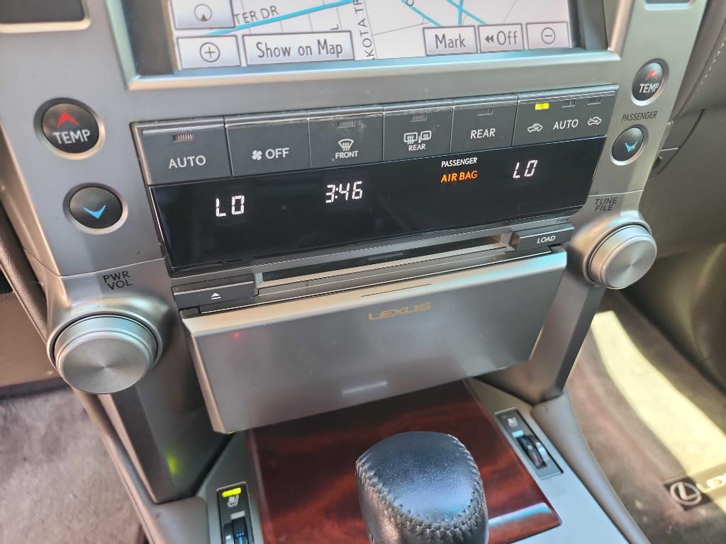 2013 Lexus GX Image 20