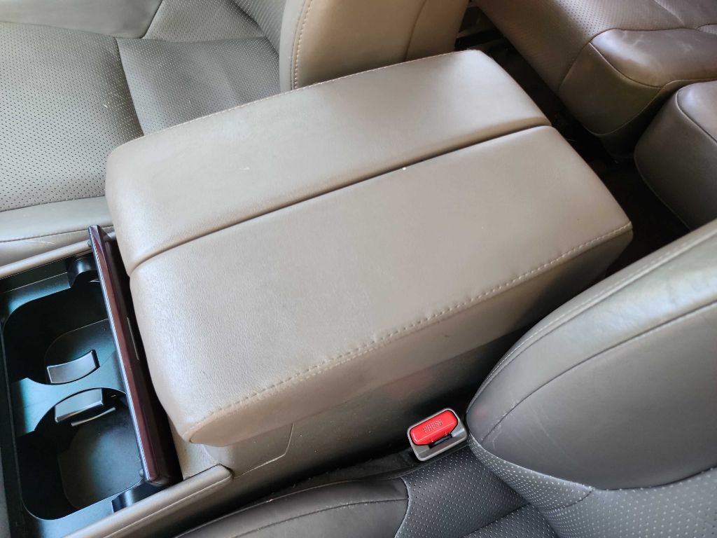 2013 Lexus GX Image 22