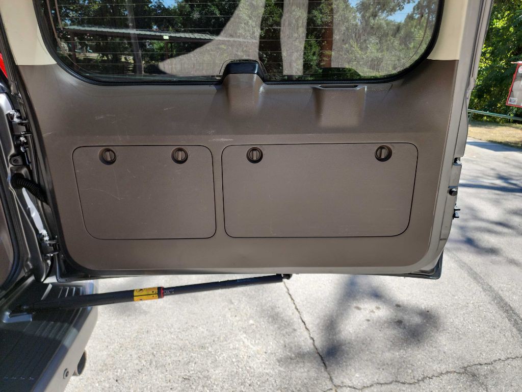 2013 Lexus GX Image 29