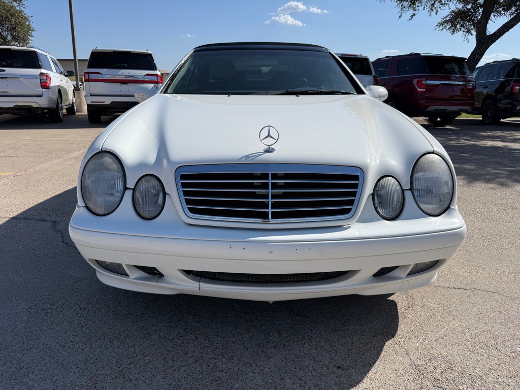 2003 Mercedes-Benz CLK-Class Image 2