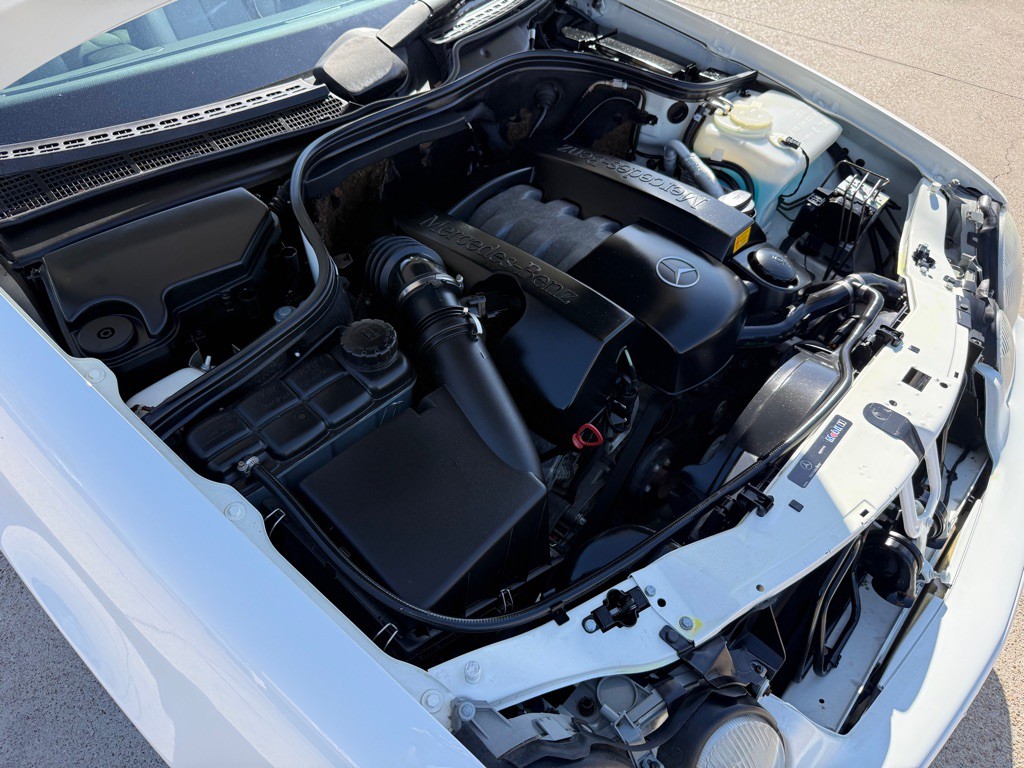 2003 Mercedes-Benz CLK-Class Image 26