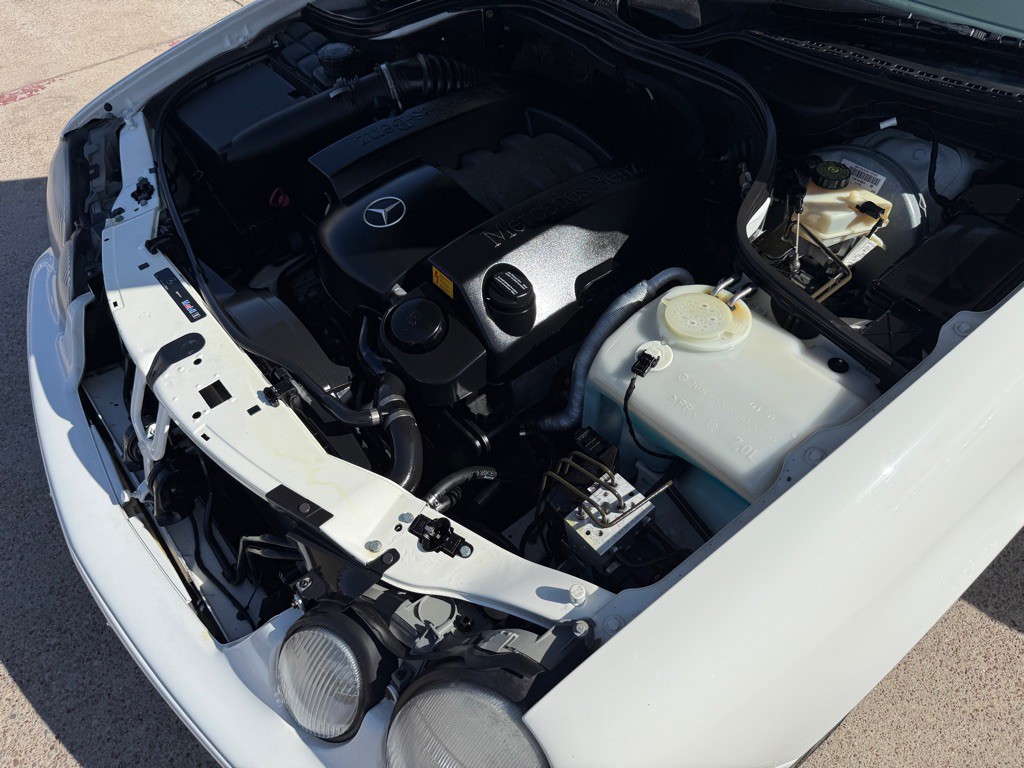 2003 Mercedes-Benz CLK-Class Image 28