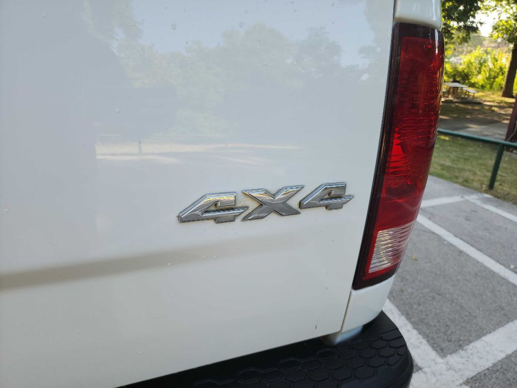 2022 RAM 1500 Image 9
