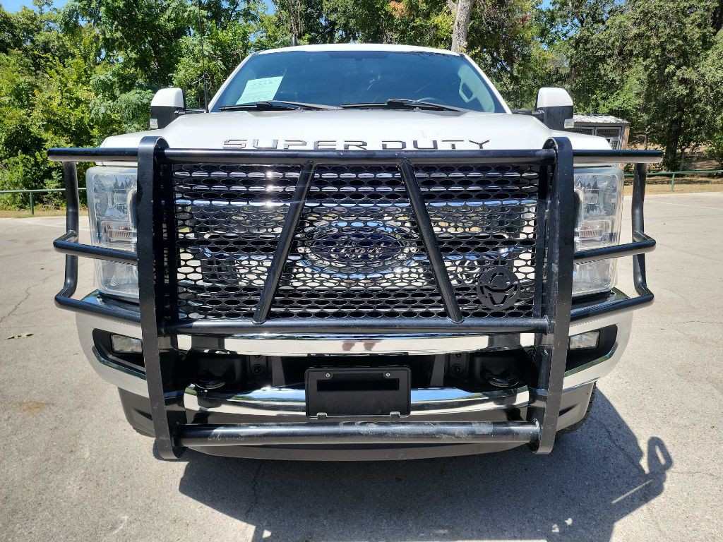 2019 Ford F-250 Image 2