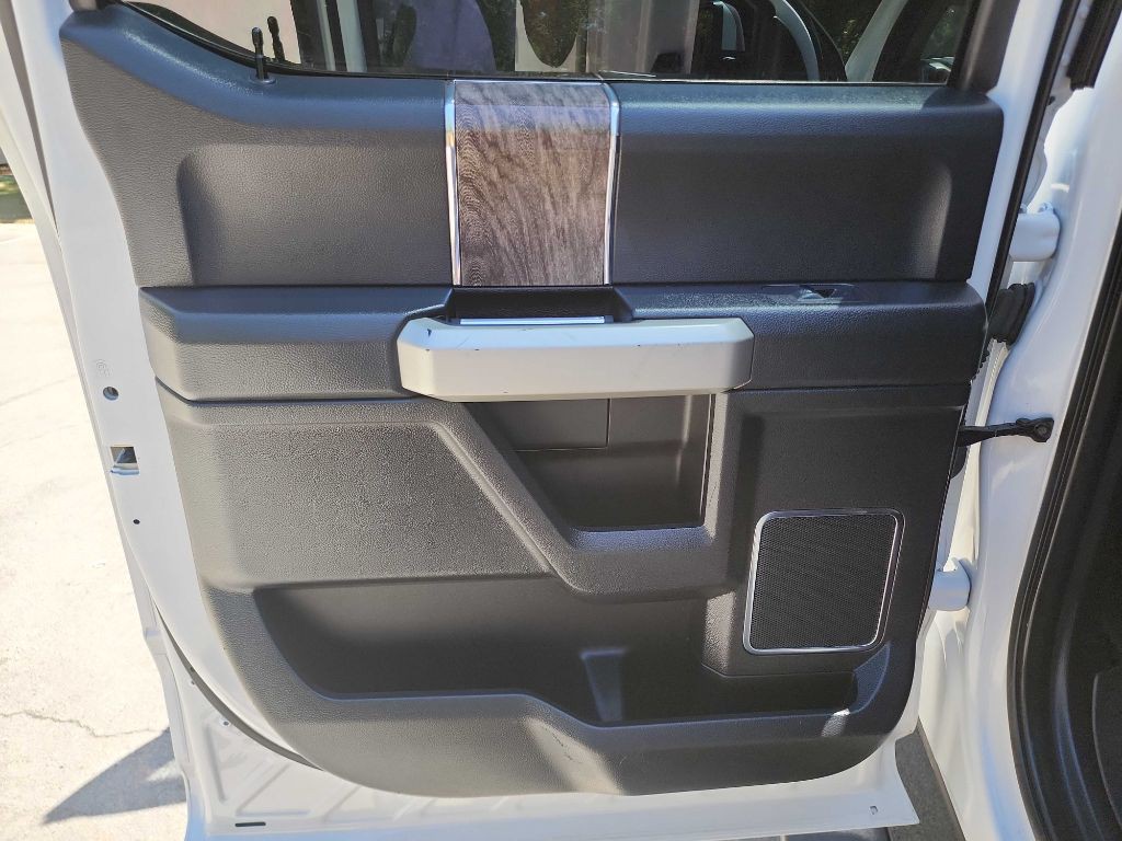 2019 Ford F-250 Image 30