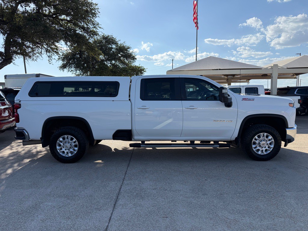 2021 Chevrolet Silverado 1500 Image 8