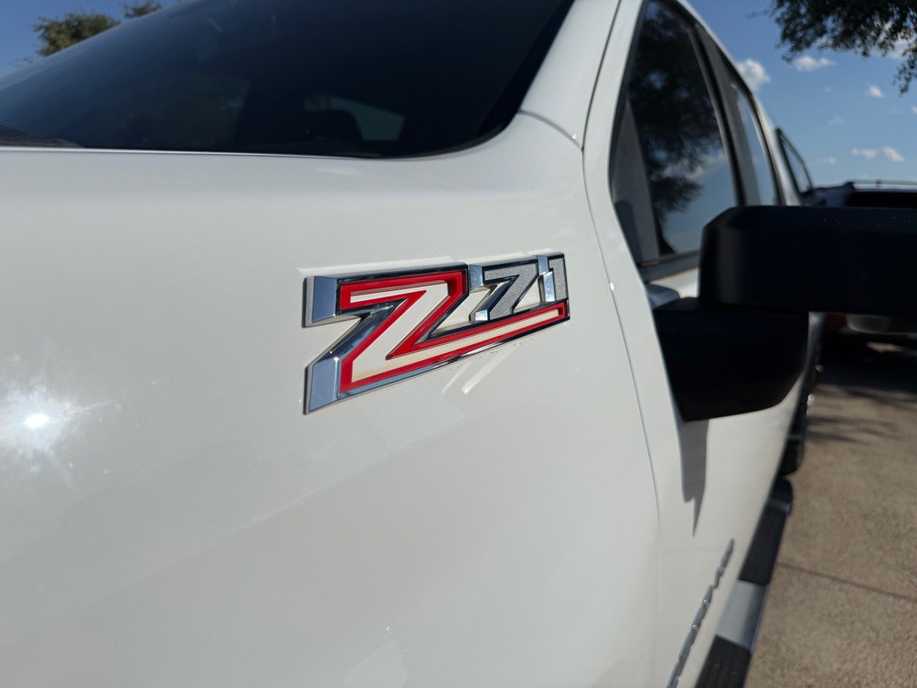 2021 Chevrolet Silverado 1500 Image 12