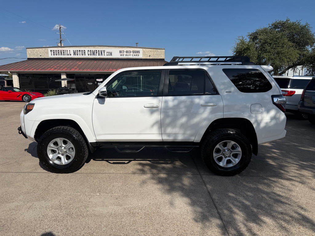 2019 Toyota 4Runner Image 4