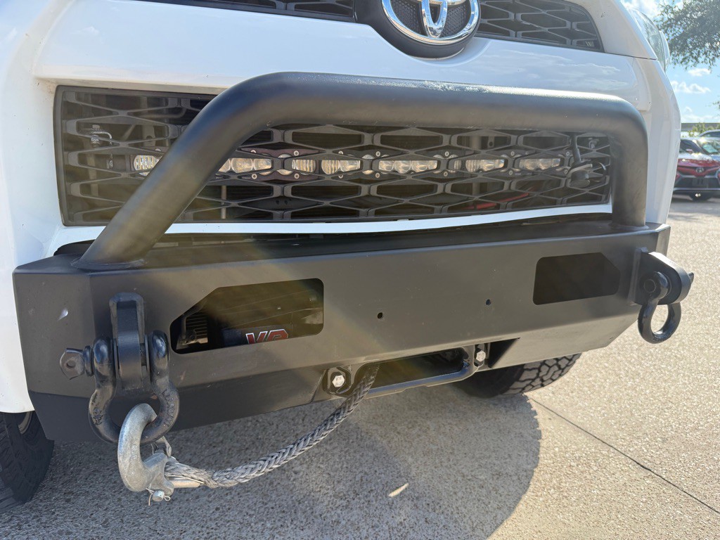 2019 Toyota 4Runner Image 12