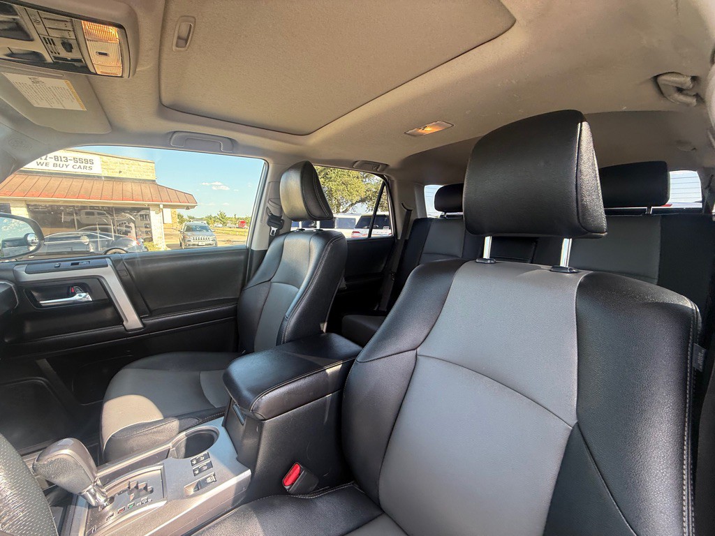 2019 Toyota 4Runner Image 20
