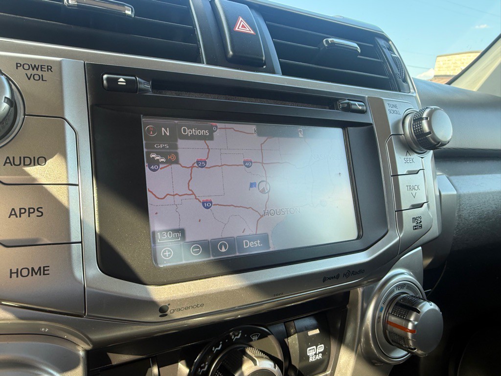 2019 Toyota 4Runner Image 34