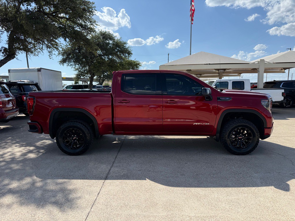 2022 GMC Sierra Image 8
