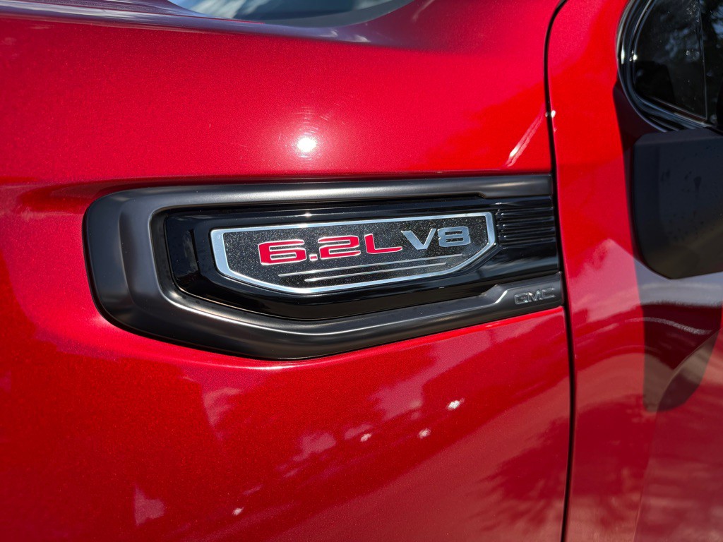 2022 GMC Sierra Image 11