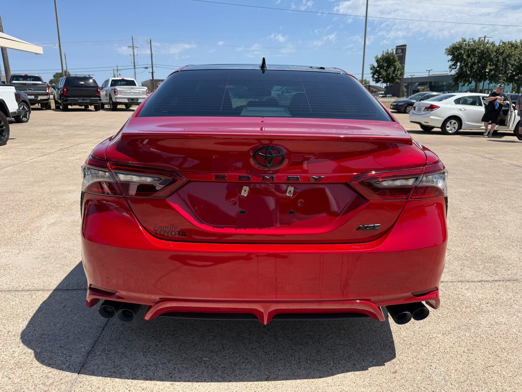2022 Toyota Camry Image 6