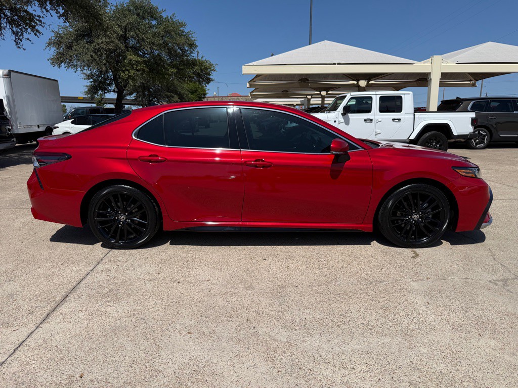 2022 Toyota Camry Image 8