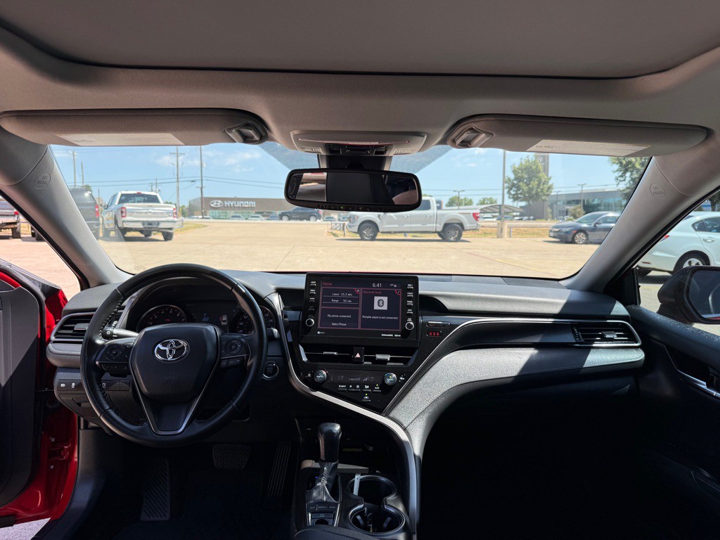 2022 Toyota Camry Image 23