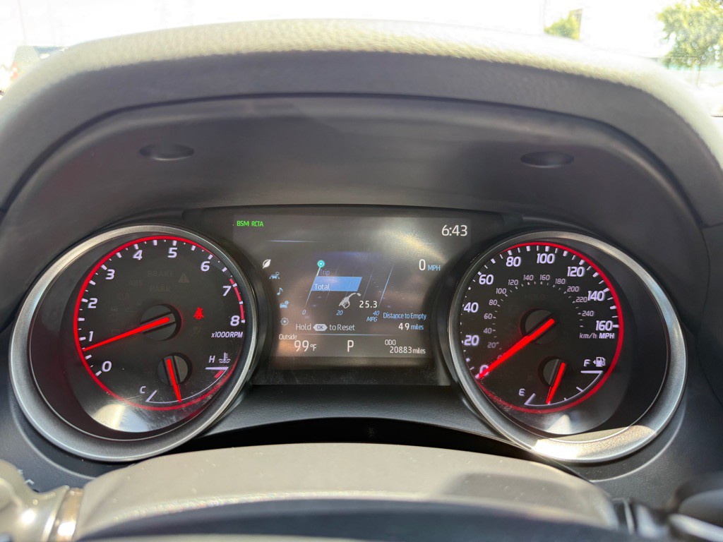 2022 Toyota Camry Image 27