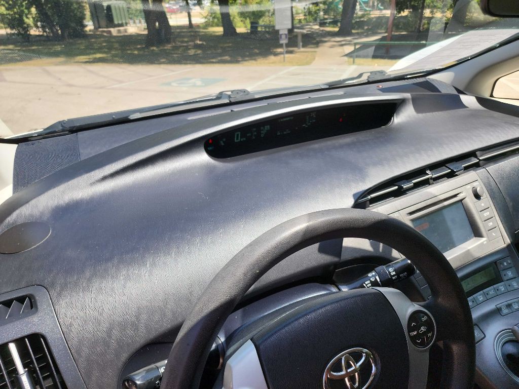 2012 Toyota Prius Image 17
