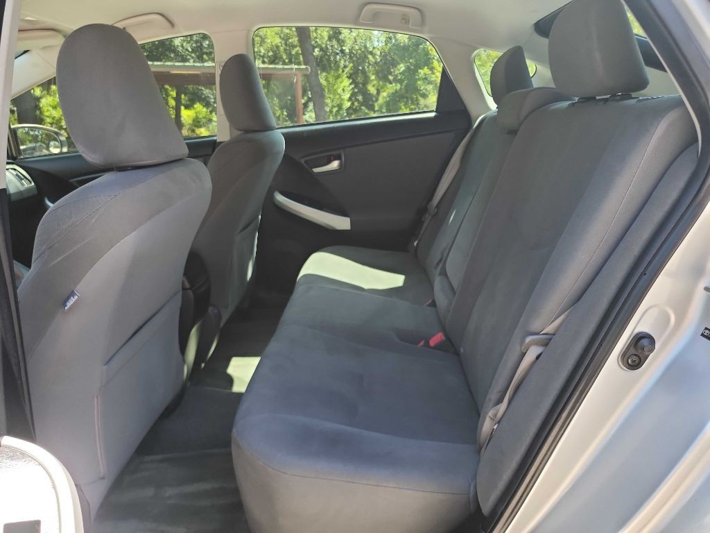 2012 Toyota Prius Image 24