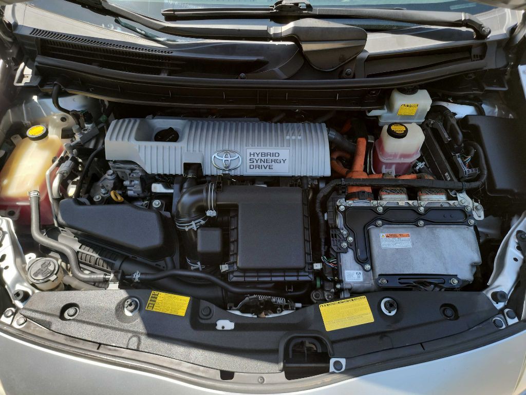 2012 Toyota Prius Image 35