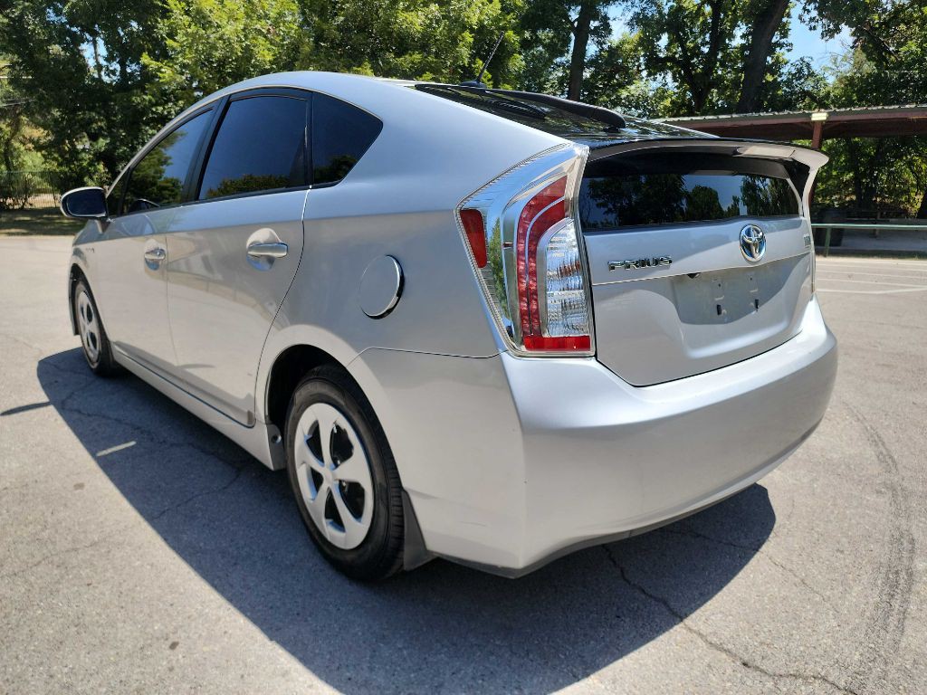 2012 Toyota Prius Image 4