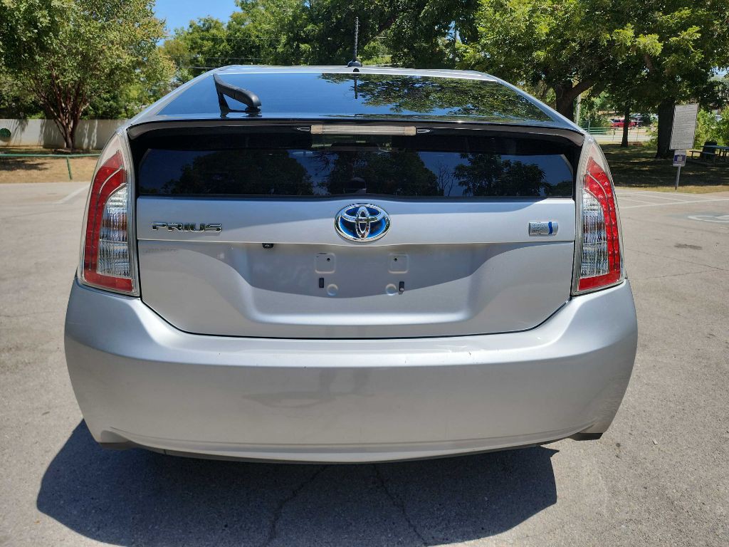 2012 Toyota Prius Image 6