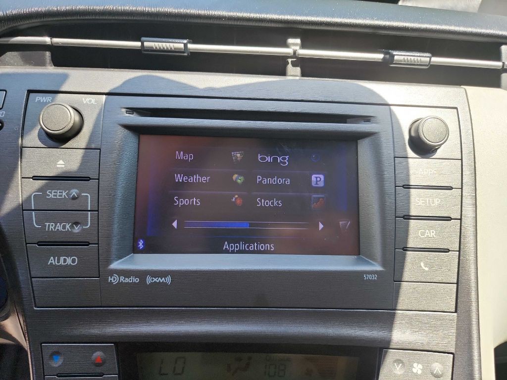 2012 Toyota Prius Image 16