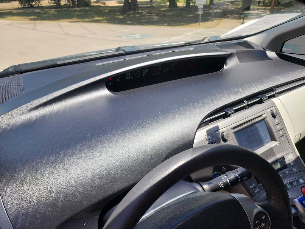 2012 Toyota Prius Image 20