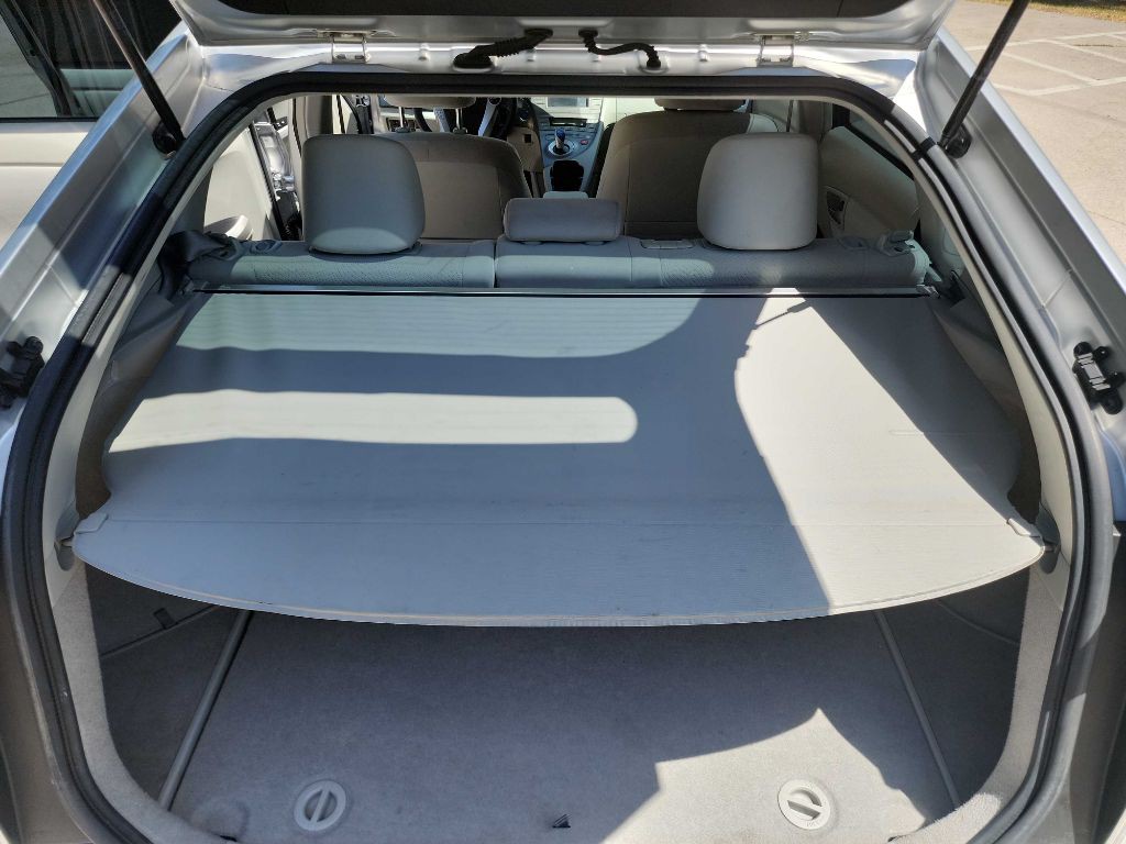 2012 Toyota Prius Image 24